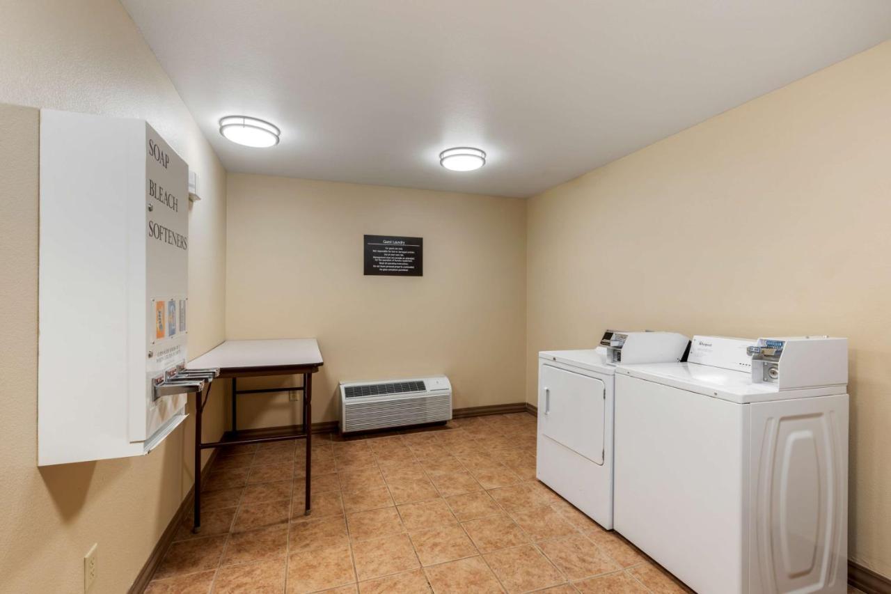 Best Western Plus Red River Inn Clarendon Экстерьер фото