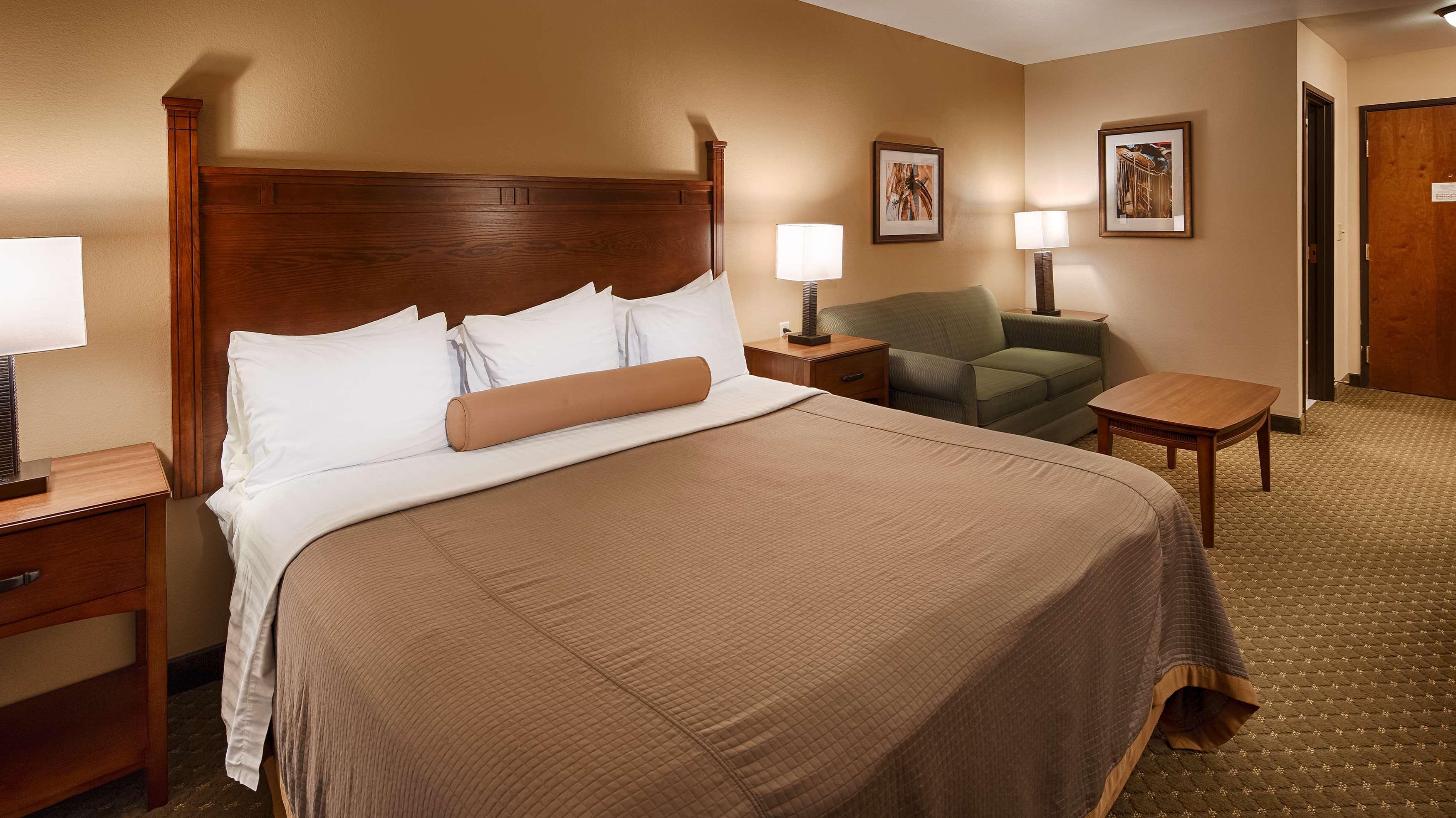 Best Western Plus Red River Inn Clarendon Экстерьер фото