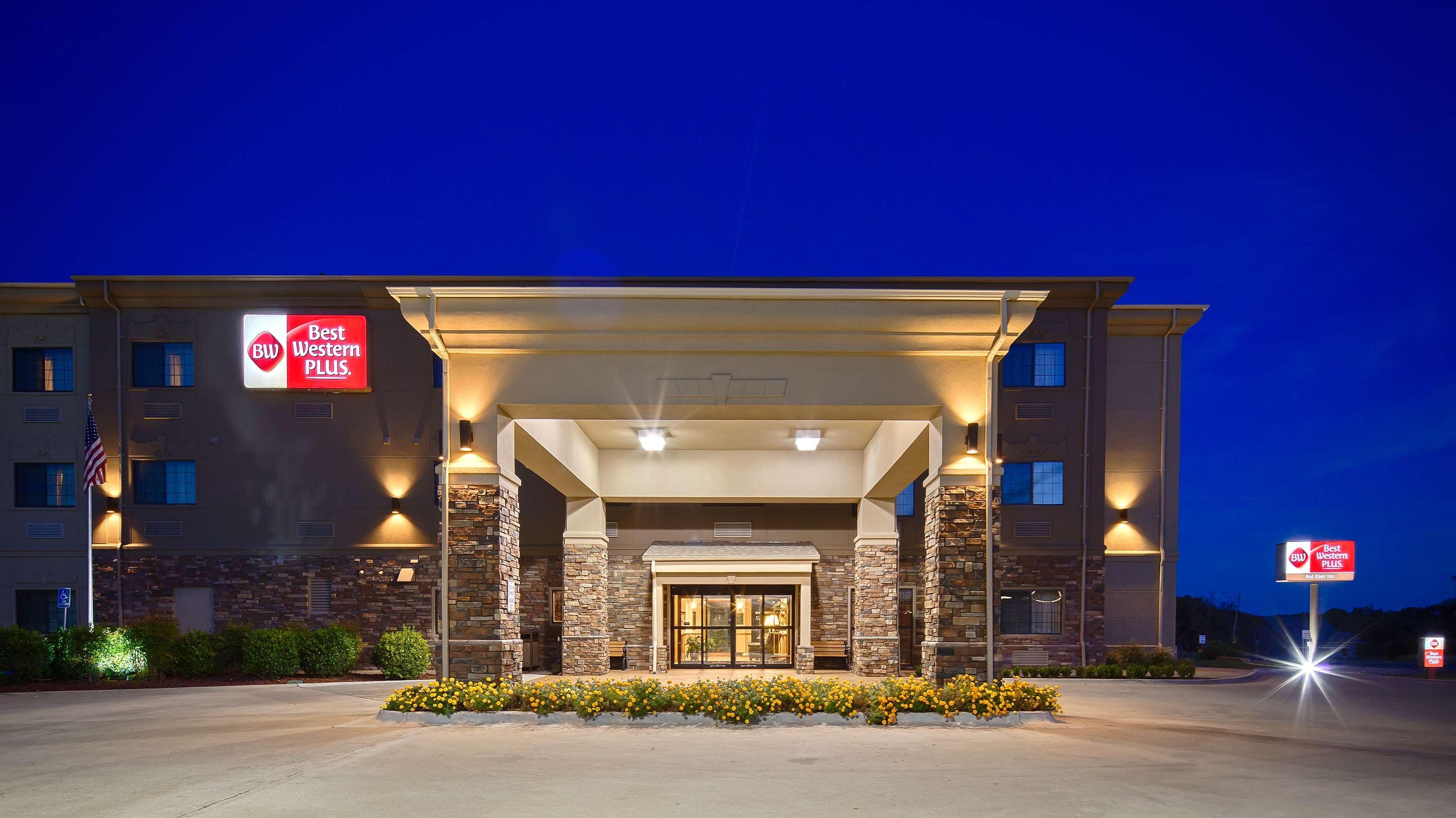 Best Western Plus Red River Inn Clarendon Экстерьер фото