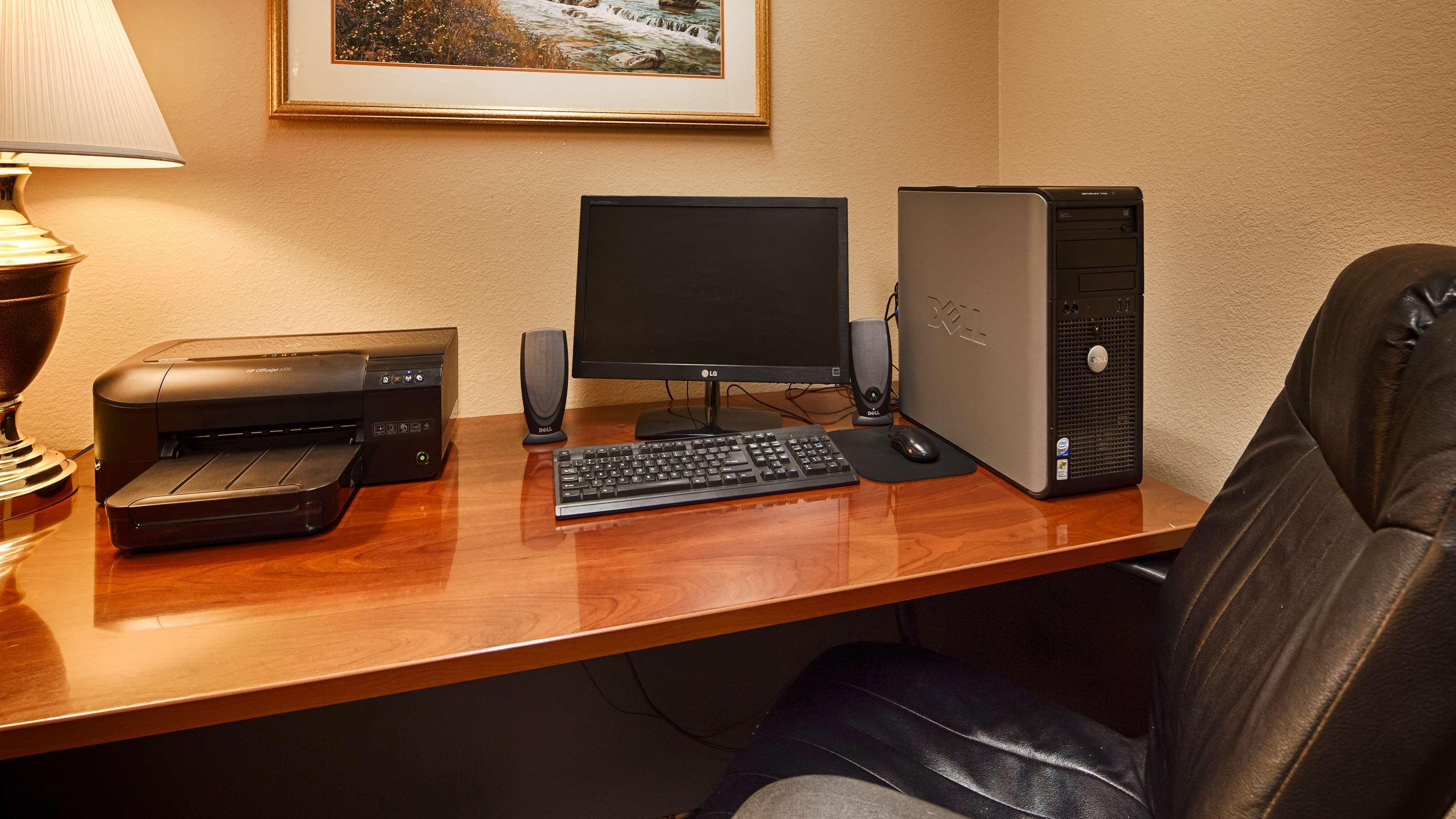 Best Western Plus Red River Inn Clarendon Экстерьер фото