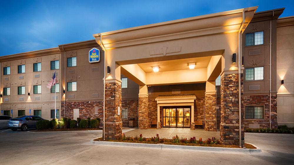 Best Western Plus Red River Inn Clarendon Экстерьер фото